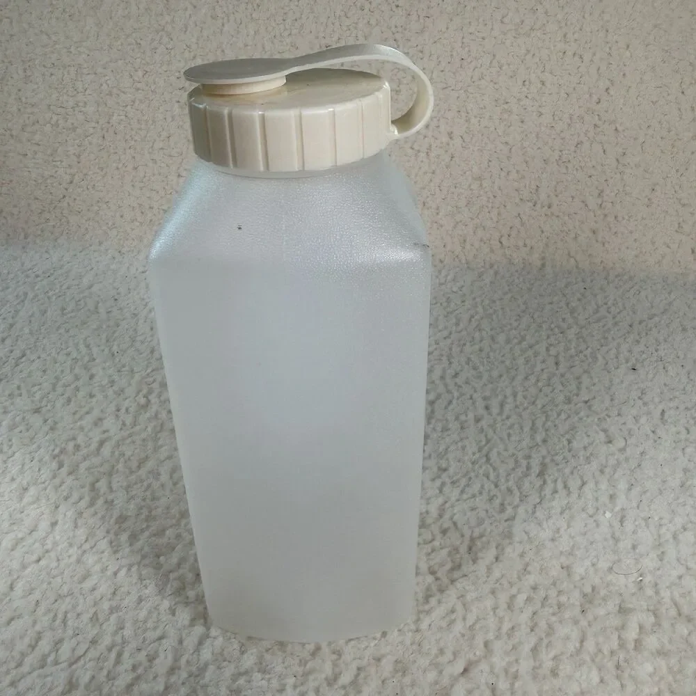 Rubbermaid please review